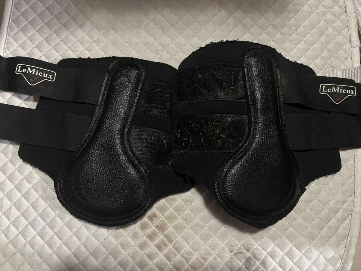 LeMieux Brushing Boots – Full