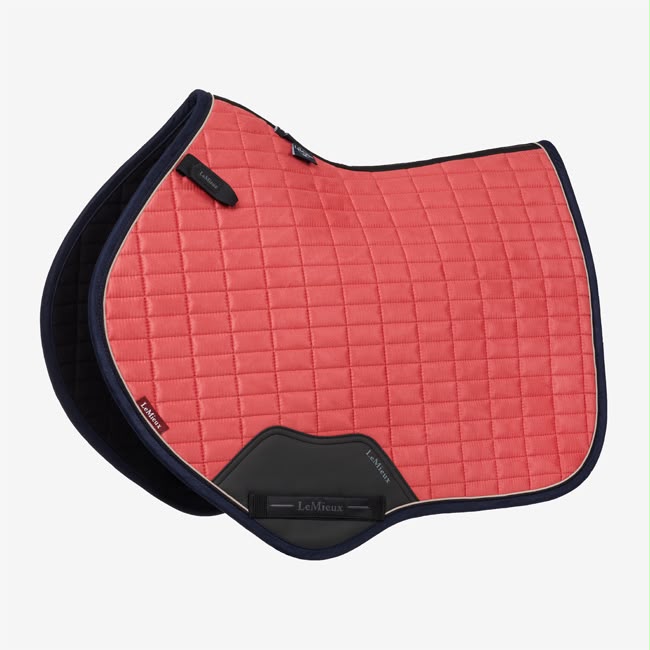 LeMieux Close Contact Numnah - Cranberry Medium
