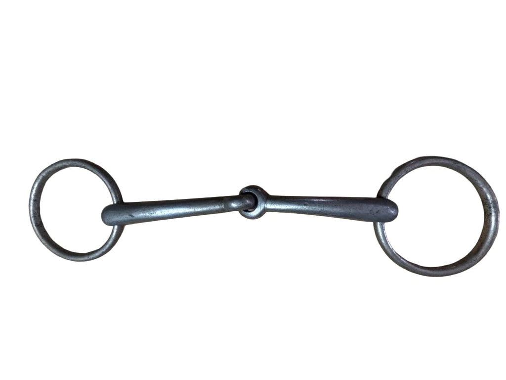Single jointed thin snaffle